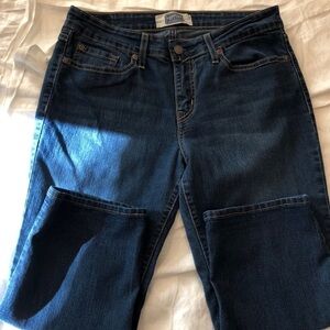 Signature Levi Denim Jean Capri Size 12